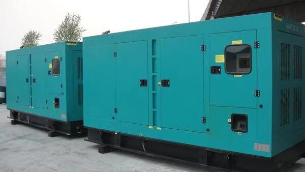 秦皇岛二手康明斯400kw大型柴油发电机组