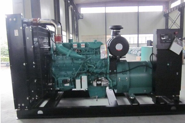 秦皇岛二手常柴300kw大型柴油发电机组