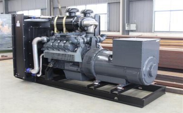 秦皇岛二手康明斯50kw小型柴油发电机组